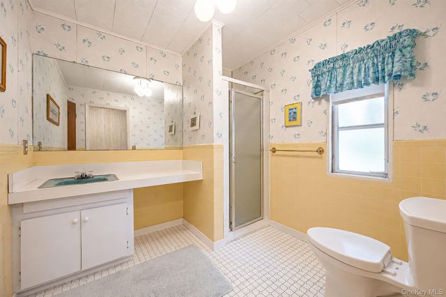 1520 Meday Avenue, Mattituck, NY 11952