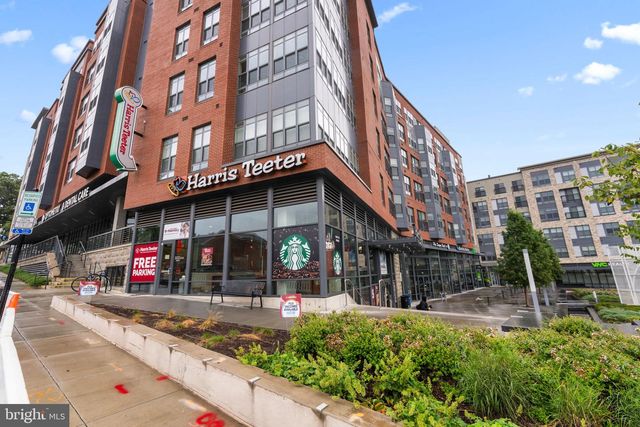 668 S ILLINOIS ST, Arlington, VA 22204