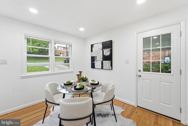 668 S ILLINOIS ST, Arlington, VA 22204