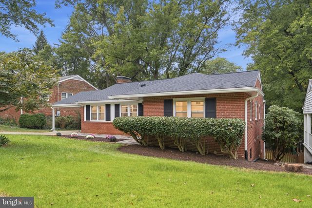 668 S ILLINOIS ST, Arlington, VA 22204