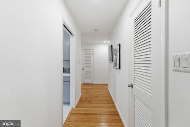 668 S ILLINOIS ST, Arlington, VA 22204