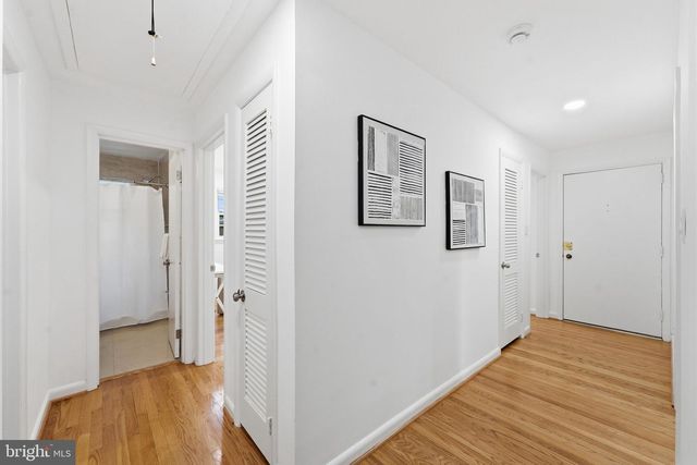 668 S ILLINOIS ST, Arlington, VA 22204
