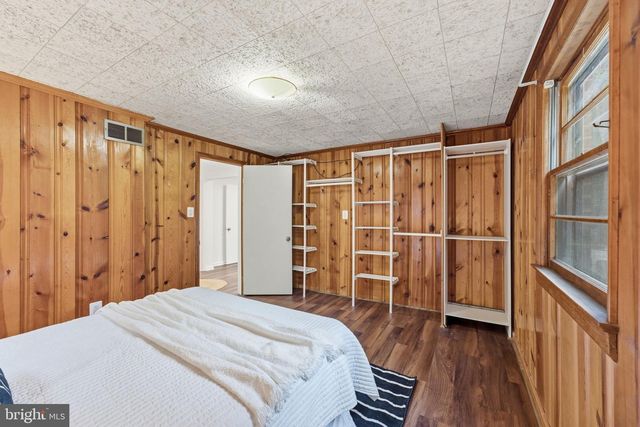 668 S ILLINOIS ST, Arlington, VA 22204