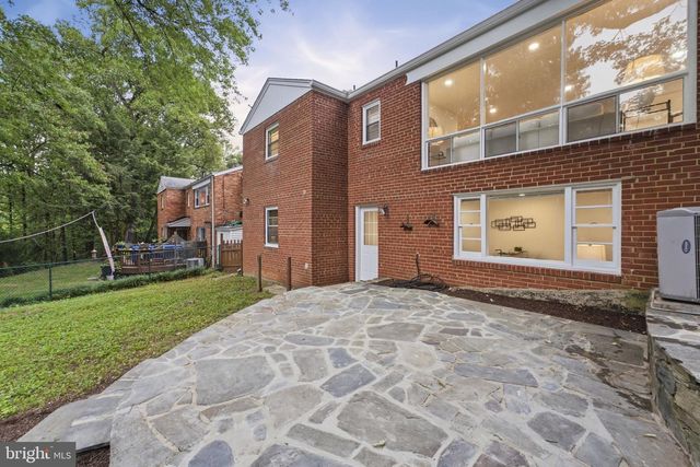 668 S ILLINOIS ST, Arlington, VA 22204
