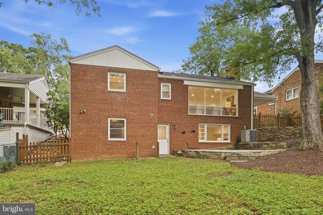 668 S ILLINOIS ST, Arlington, VA 22204