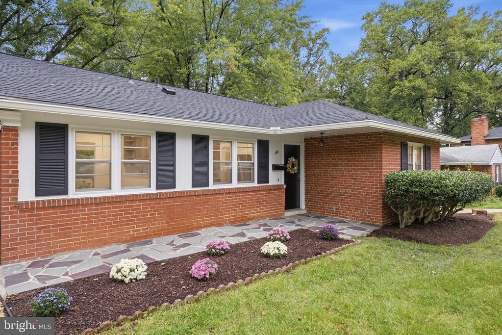 668 S ILLINOIS ST, Arlington, VA 22204