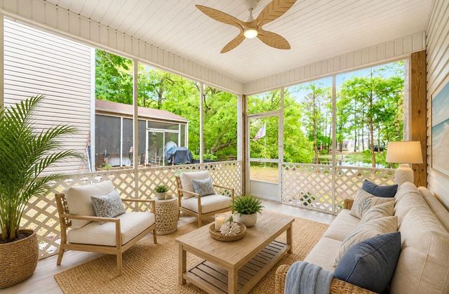 618 5th Ave. S, North Myrtle Beach, SC 29582