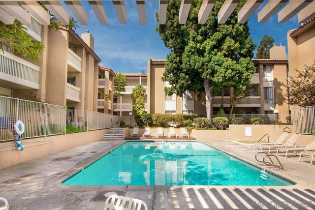 1855 Diamond St 5-124, San Diego, CA 92109