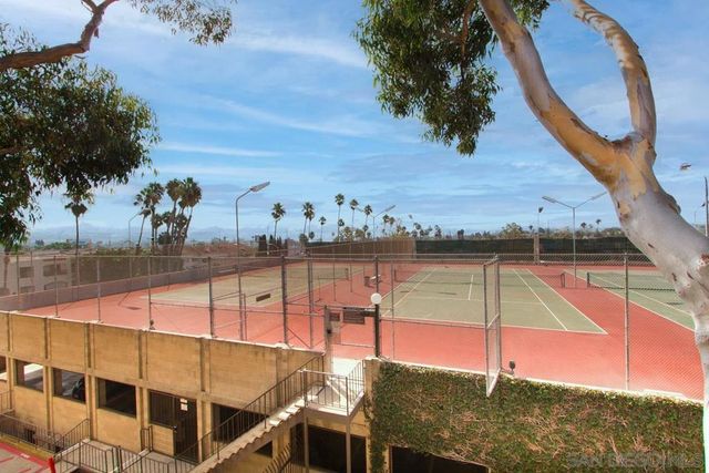 1855 Diamond St 5-124, San Diego, CA 92109