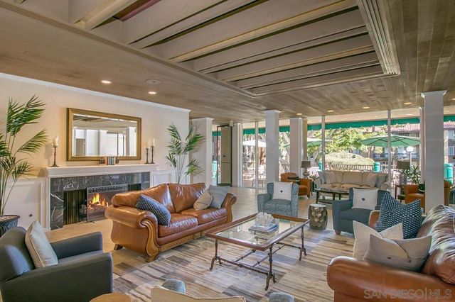 1855 Diamond St 5-124, San Diego, CA 92109