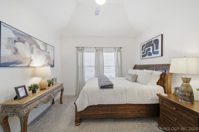 18960 E Orchard Circle, Catoosa, OK 74015