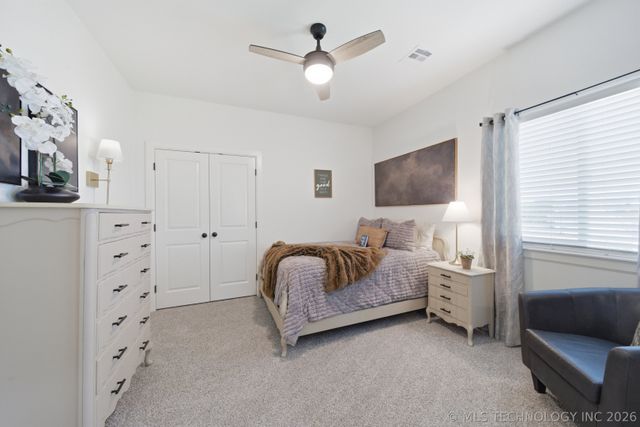18960 E Orchard Circle, Catoosa, OK 74015