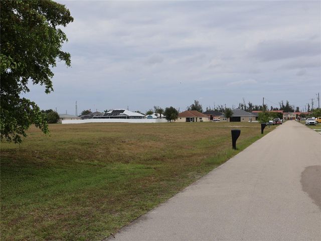 1321 SW 21ST AVENUE, Cape Coral, FL 33991