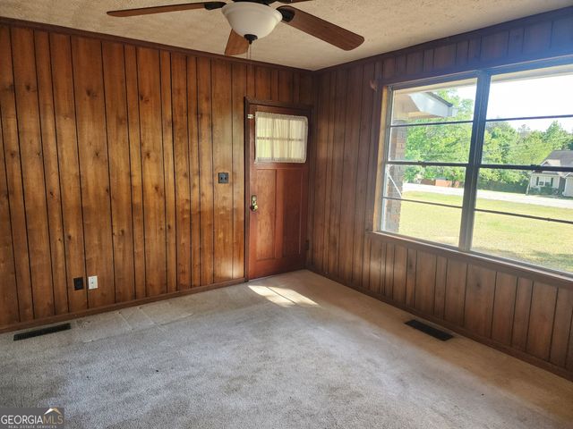 591 Welcome Road, Newnan, GA 30263