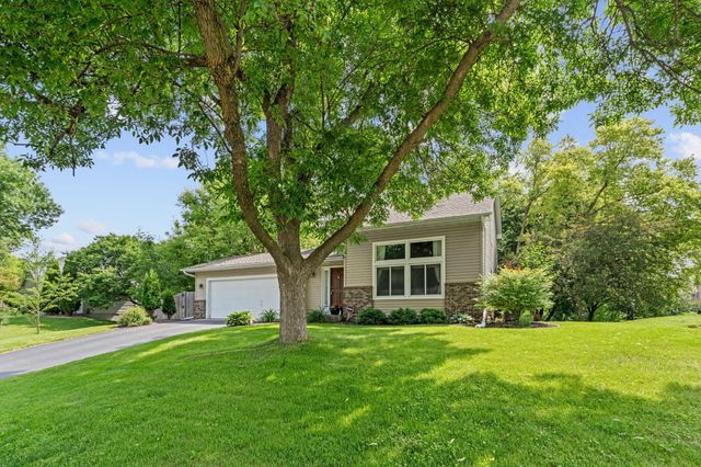 4770 Yorktown Lane N, Plymouth, MN 55442