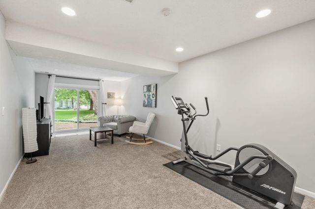 4770 Yorktown Lane N, Plymouth, MN 55442