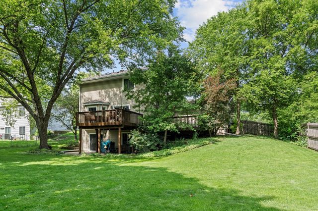 4770 Yorktown Lane N, Plymouth, MN 55442