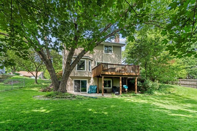 4770 Yorktown Lane N, Plymouth, MN 55442