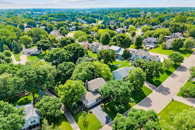 4770 Yorktown Lane N, Plymouth, MN 55442