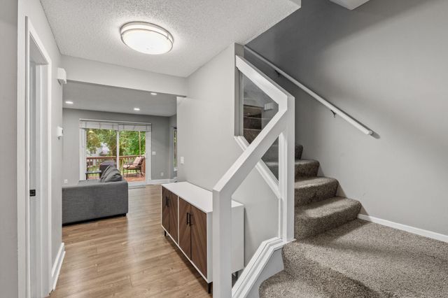 4770 Yorktown Lane N, Plymouth, MN 55442