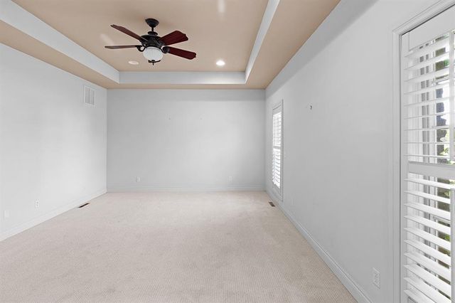 110 Crestwood Estates, Pittsburg, KS 66762