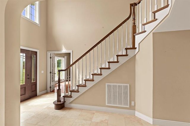 110 Crestwood Estates, Pittsburg, KS 66762