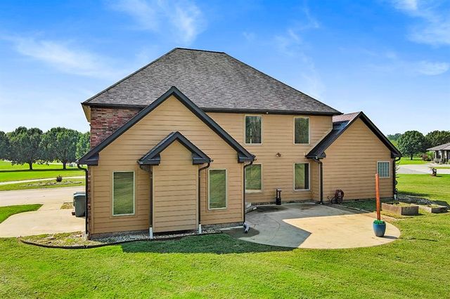 110 Crestwood Estates, Pittsburg, KS 66762