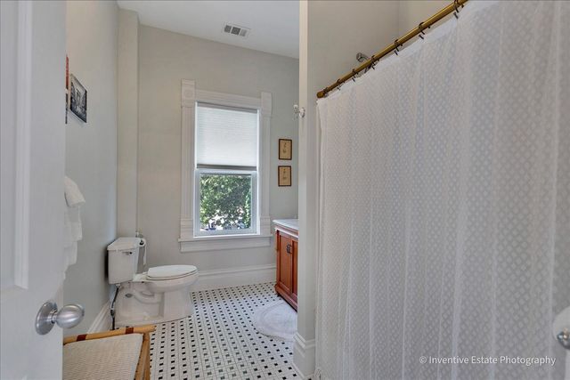 217 E Main Street, Plano, IL 60545