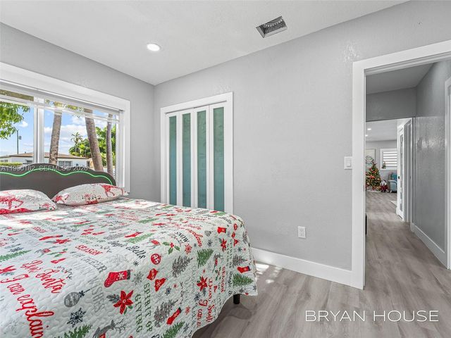 3341 NW 20th St, Miami, FL 33142