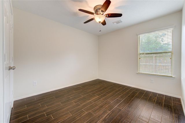 2131 Pickwick Pines Drive, Humble, TX 77396