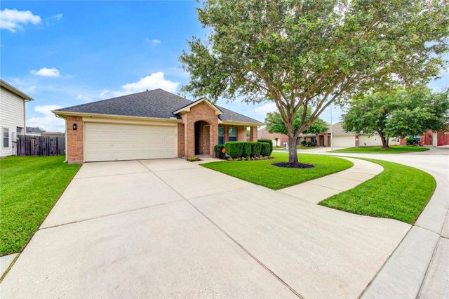 2131 Pickwick Pines Drive, Humble, TX 77396