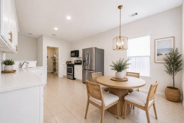 2131 Pickwick Pines Drive, Humble, TX 77396