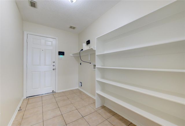2131 Pickwick Pines Drive, Humble, TX 77396