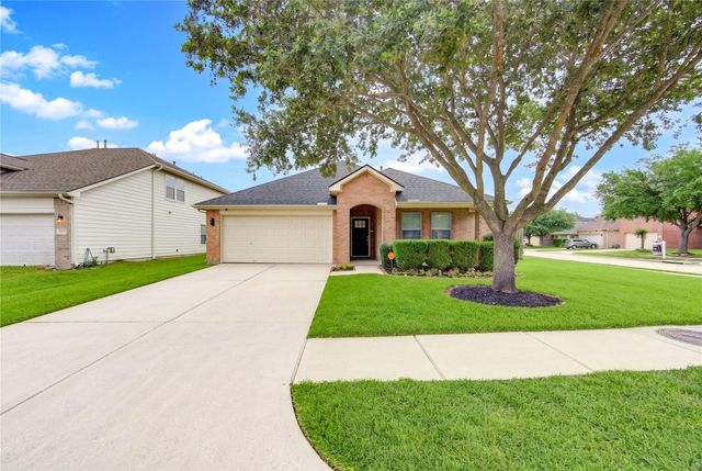 2131 Pickwick Pines Drive, Humble, TX 77396