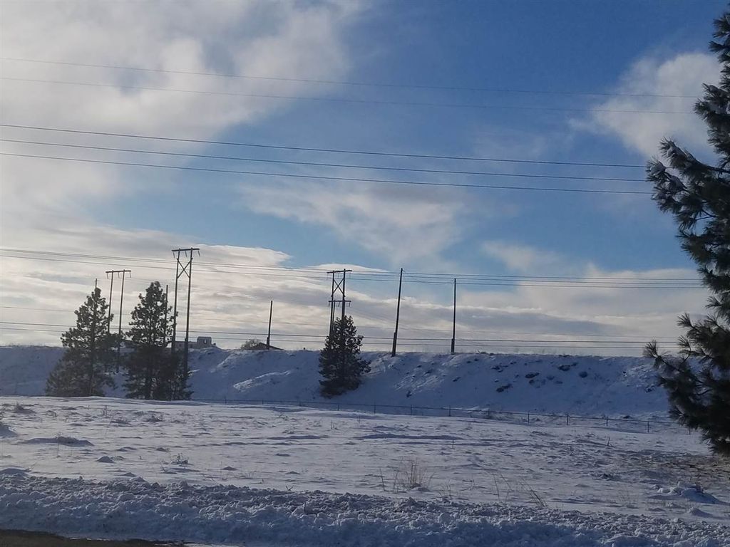 8817 N Market St, Spokane, WA 99217 photo 11