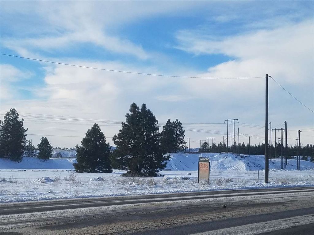 8817 N Market St, Spokane, WA 99217 photo 4