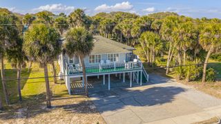 613 Palmetto Boulevard, Edisto Beach, SC 29438