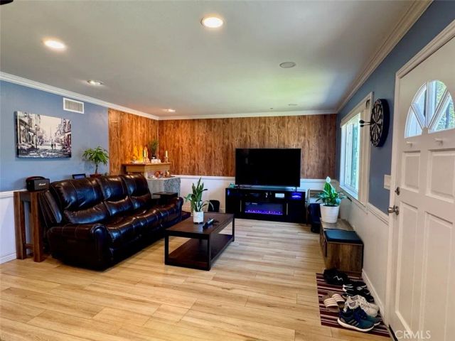 16651 Arbor, Huntington Beach, CA 92647