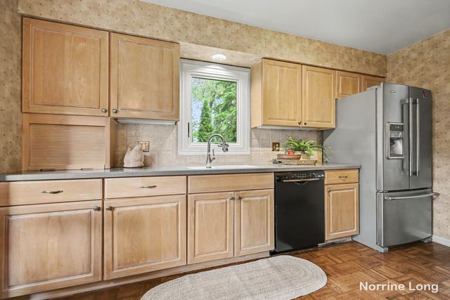 2579 Knightsbridge Road Se, Cascade Twp, MI 49546