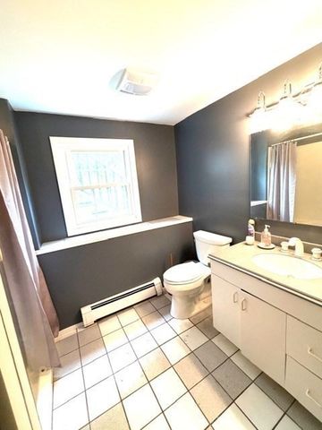 15 Frances Rd, Burlington, MA 01803