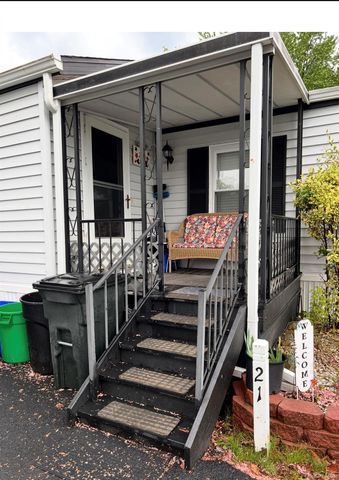 214 West Mountainview MHP, Stony Point, NY 10980