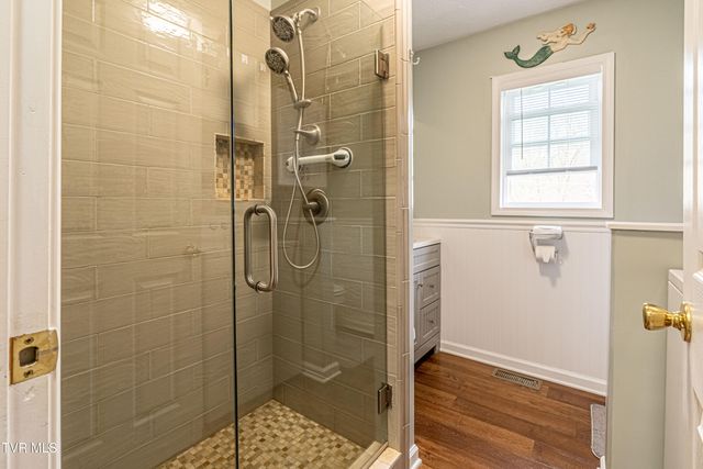 18160 Ridgeview Drive, Abingdon, VA 24211