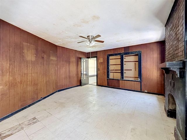 2436 10TH STREET S, St Petersburg, FL 33705