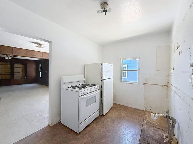 2436 10TH STREET S, St Petersburg, FL 33705