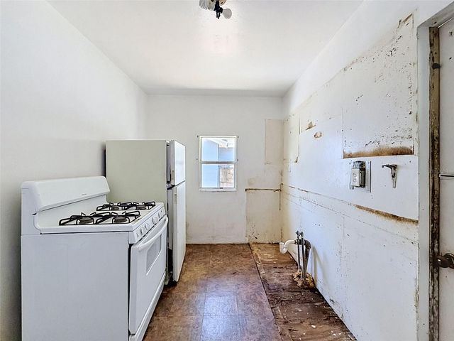 2436 10TH STREET S, St Petersburg, FL 33705