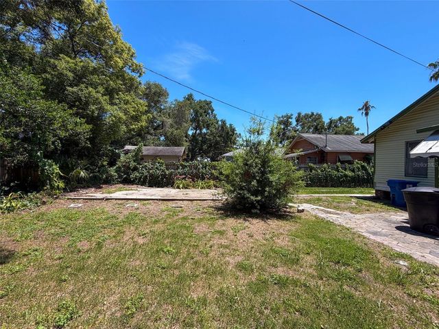 2436 10TH STREET S, St Petersburg, FL 33705