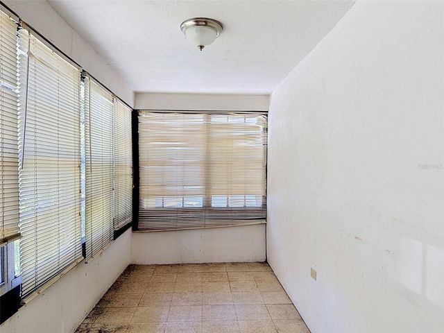 2436 10TH STREET S, St Petersburg, FL 33705