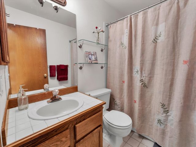 13013 NE 70th Drive, Kirkland, WA 98033