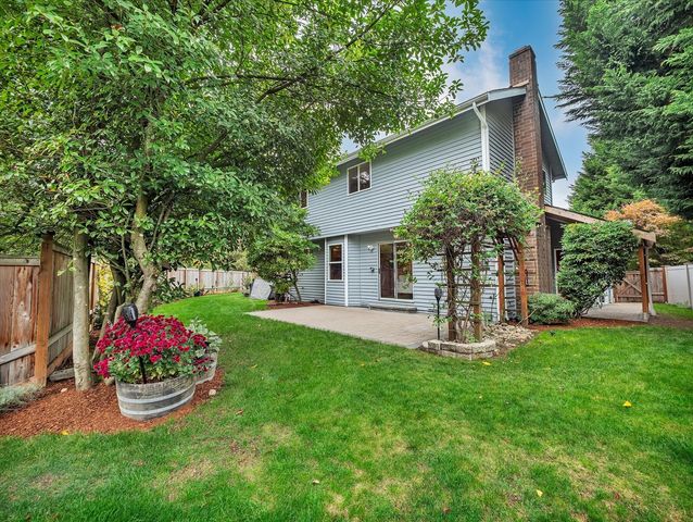 13013 NE 70th Drive, Kirkland, WA 98033