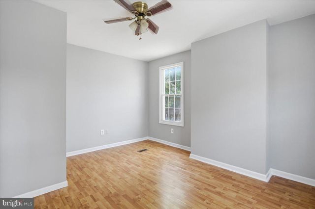 12 MADISON AVE, Hagerstown, MD 21740